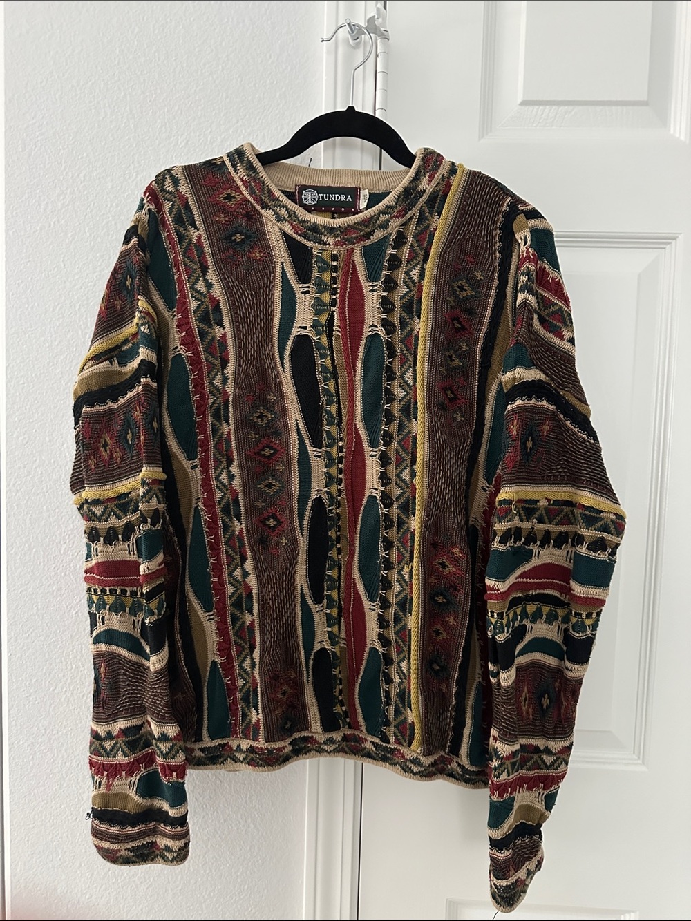 Vintage Tundra Canada Sweater
